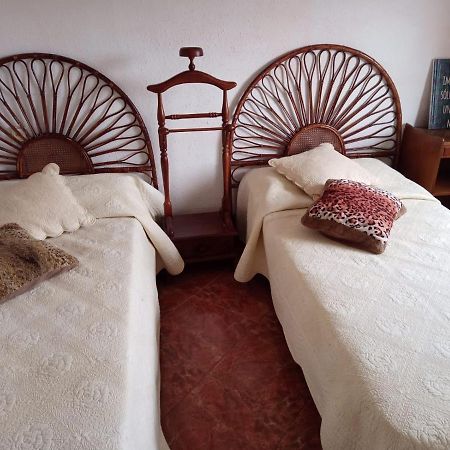 Tourist Room Валенсия Екстериор снимка