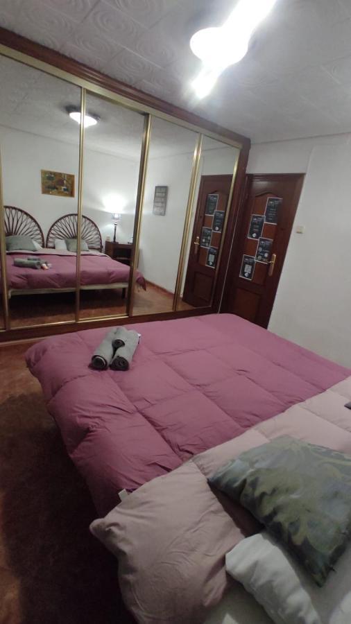 Tourist Room Валенсия Екстериор снимка